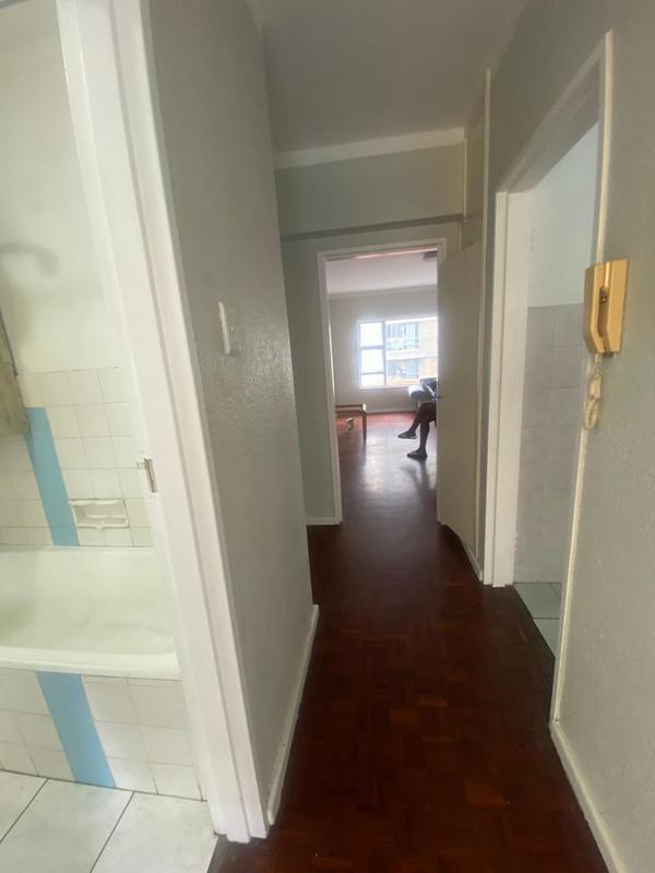 1 Bedroom Property for Sale in Observatory Western Cape